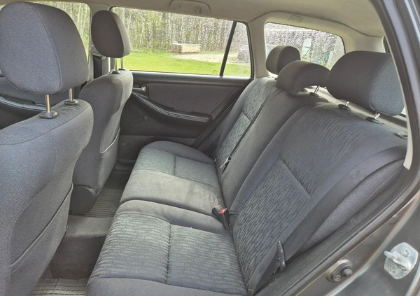 Toyota Corolla cena 7500 przebieg: 311000, rok produkcji 2003 z Strzelce Opolskie małe 121